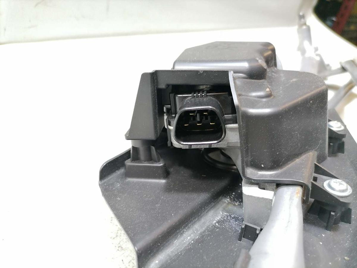 Mitsubishi Eclipse Cross GL3W original Wischermotor mit Wischergest&auml;nge vorn Bj.2023